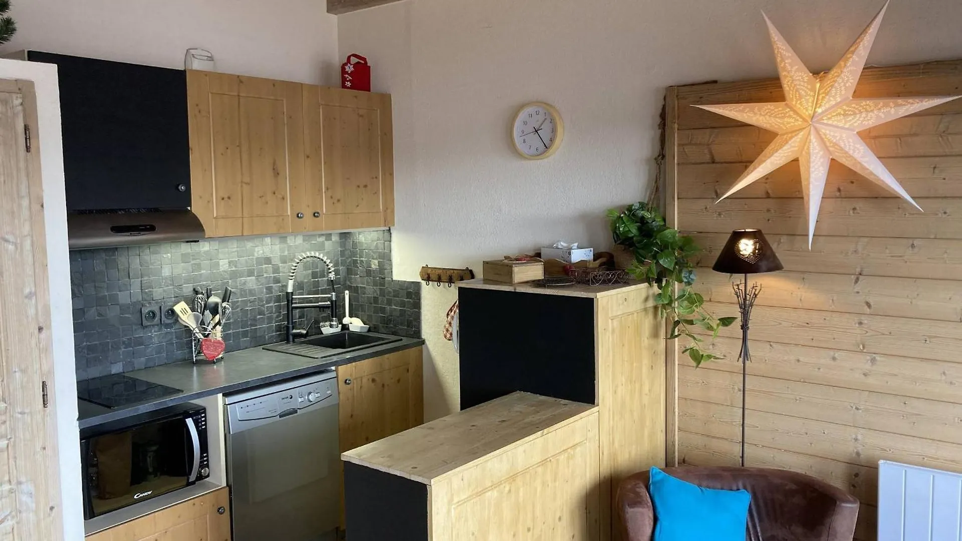 Appartement 3 Pieces Cosy Avec Piscine Et Parking A La Plagne - Fr-1-353-123 Apartment